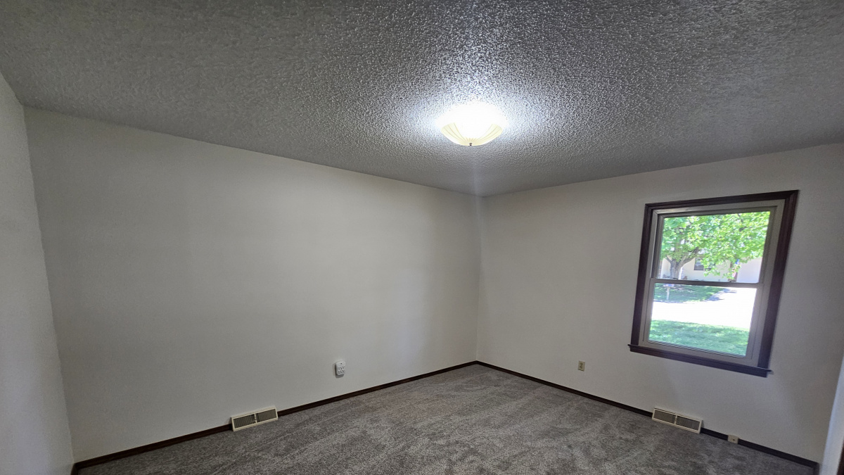 1727 Winchester, Springfield, Missouri 65807, 4 Bedrooms Bedrooms, ,2 BathroomsBathrooms,Residential,For Sale,Winchester,1009